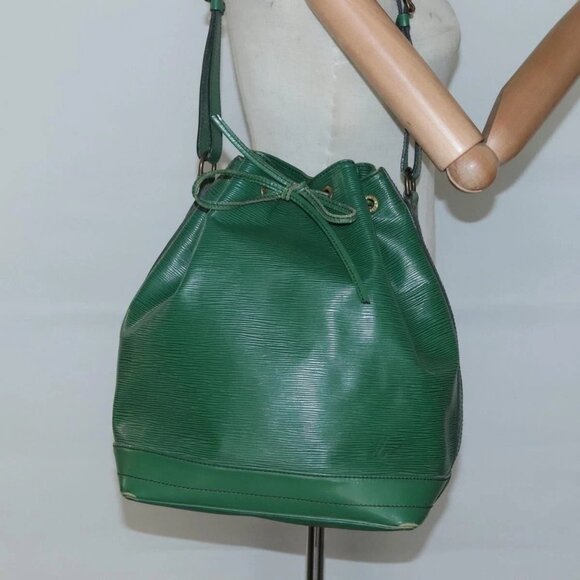 LOUIS VUITTON Epi Noe Shoulder Bag Green - Picture 1 of 15